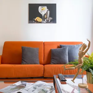 https://apt-casa-gin-tonic.it-tuscanyhotel.com