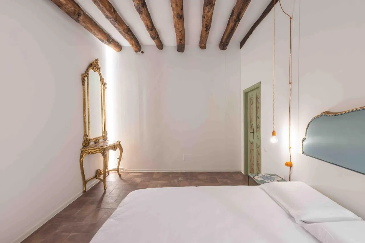 Calderai 82 Suites 1 E 2 Palermo Apartamento