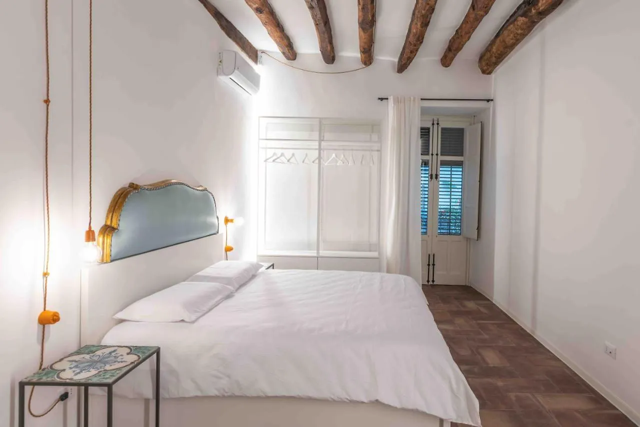 Apartamento Calderai 82 Suites 1 E 2 Palermo